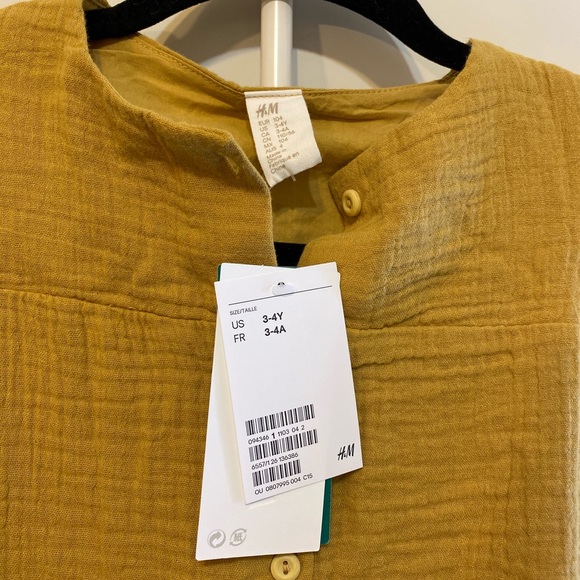 ROMPER SALE ‼️ - Picture 3 of 4